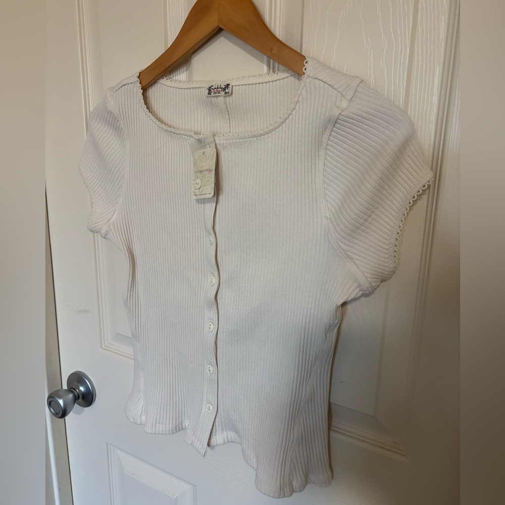 Free People Intimately Ivory Ribbed Button Front Top spring summer NWT basic - Picture 11 of 12